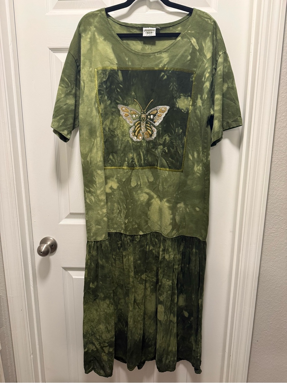 Johnny Was TShirt Green Tie-Dye Butterfly Patch Midi Dress